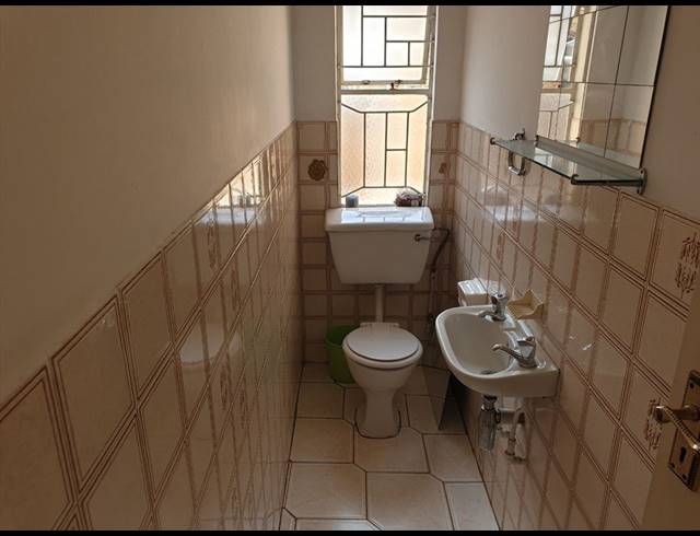 2 BEDROOM APARTMENT FOR SALE IN EDLEEN
